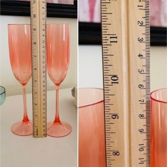 Sunnylife Desert Palms Poolside Champagne Flutes 2-Pack - Picture 3 of 7